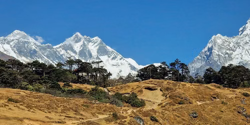 🏔️ EVEREST BASE CAMP & ISLAND PEAK 2026 – Expediția vieții tale în Himalaya!