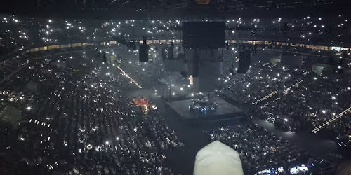 Utak ragyog\u00f3 kezdetekbe - az elm\u00fal\u00e1s \u00fcnnepe, halottaink tisztelete