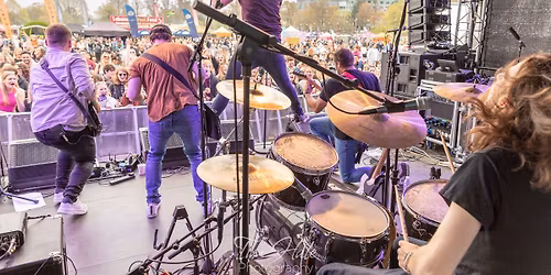 Christmas Acoustic Request Night