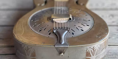 Europejska Noc Muze\u00f3w - wystawa przedwojennych gitar rezofonicznych firm \u201eNational\u201d i "Dobro"