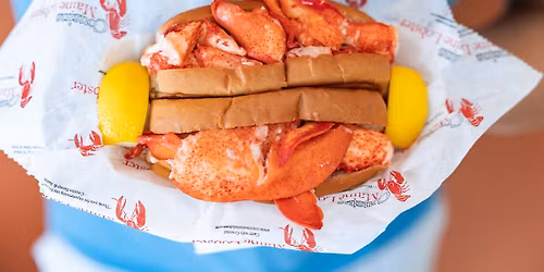 Cousins Maine Lobster at Theisen's of Cedar Rapids (CEDAR RAPIDS, IA)