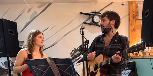 Clockwork Presents SUNDAY SESSIONS - Badger and The Pig