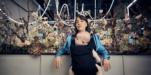 Walk & Talk in Oslo with a Najell Baby Carrier