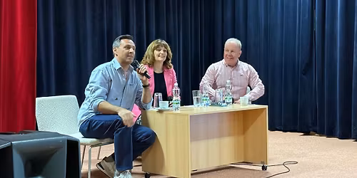 Vypr\u00e1v\u011bn\u00ed: Roman Vojtek, Martin Hrdinka, \u0160\u00e1rka Markov\u00e1 - talk show