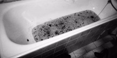 HYB4 \u010c\u00edt\u00e1rna: doma kosti \u0161\u0165\u00e1vy chemie | b\u00e1snictvo 