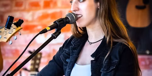 Lindsay Shanks at Coffeeville (Jackson)