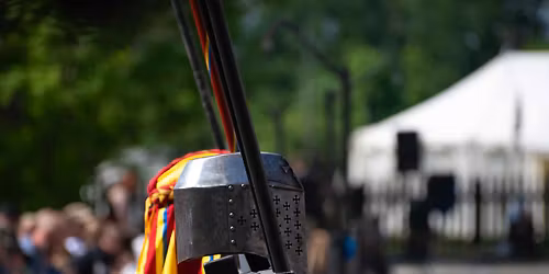 Engs\u00f6 upplevelsehelg - fr\u00e5n medeltid till nutid