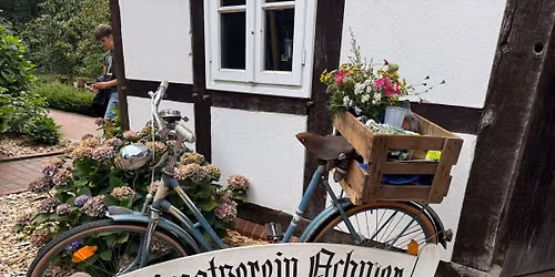 Gartenzeit mit kleinen Handwerkermarkt 