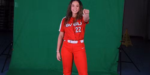 Softball lessons with Jenna - catching\/hitting\/fielding