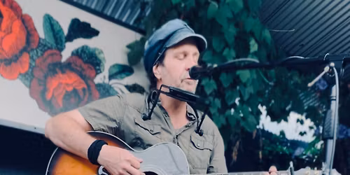 S.R. Laws Original Acoustic Songwriter at Edelweiss Pub, South Virginia Street, Reno, NV, USA