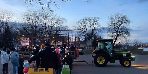 Hayrides Through Holiday Fantasy in Lights