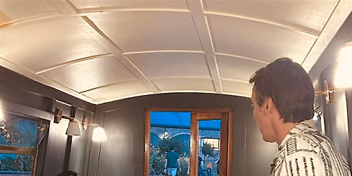 Copy of Vallense Floating Fragrance Salon