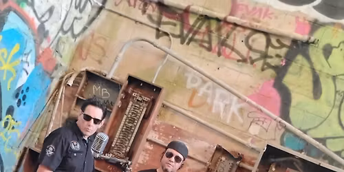 Jester's Edge and Snow White live at the Towne Crier Cafe