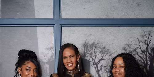 Reminiscent (Motown Tribute Band) at Bull Frog Bar