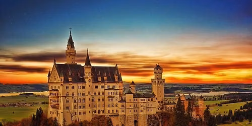 Castle & Bridge Adventure: Neuschwanstein, Hohenschwangau & Highline 179 on 4 July 2026 by UNIFLUCHT