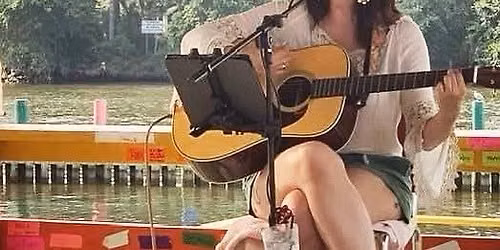 Zoe Burdett live at Tacky Jacks Orange Beach