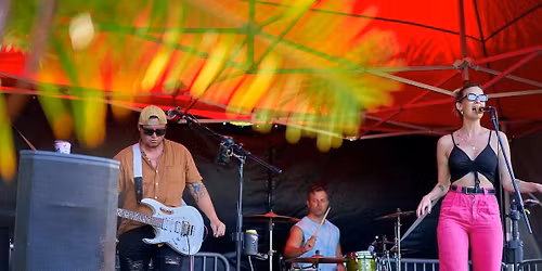 Fat Albert LIVE at Currumbin RSL!