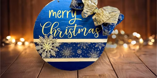 Christmas Wooden Plaque for Adults (Sat 8\/11\/25)