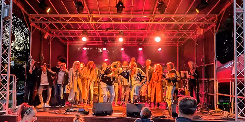 \ud83c\udf84 Kerstvakantie Kick-off - Vosplein After work featuring de Boelaerband live \ud83c\udf84 