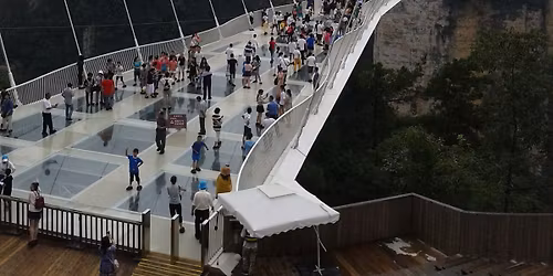 Chi\u0144skie pag\u00f3rki i Tybet