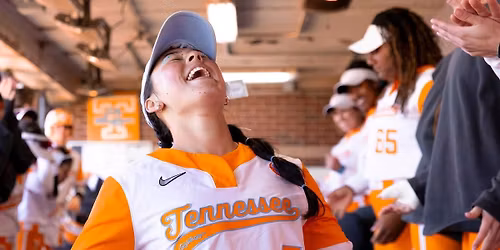 Parking Tennessee Volunteers at Oklahoma Sooners Baseball