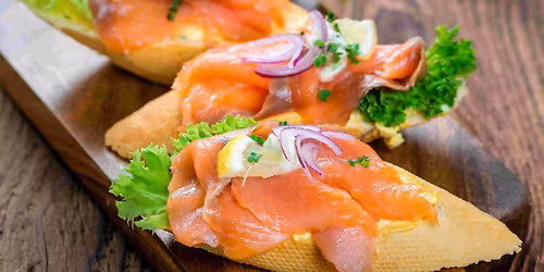 Websters Traditioneller Fisch & Mehr-Brunch am Karfreitag