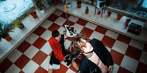 RUWORR!ED + The Creaks \/\/ PRAGUE