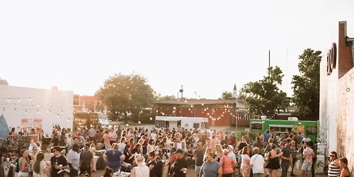 STASH's Last Market of the Year!