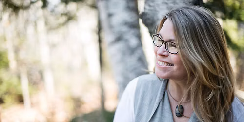 Farmhouse Folk with Lisa Redfern and Sara Trunzo