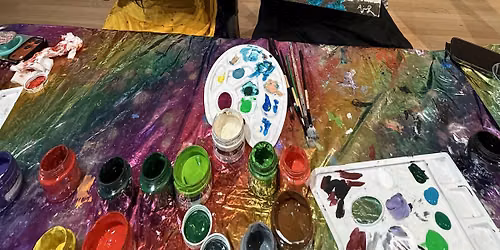 Paint and Sip. Things to do in Los Angeles. Dating ideas. Fun.