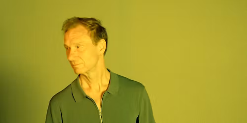 Ismo Alanko, Juha Tapio, Komiat in