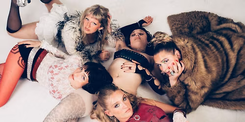 Girl Group in Cinetol (uitverkocht\/sold out) 