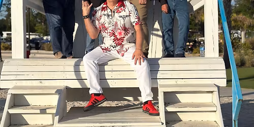 Chillax @ the Palace with the RoadRunners