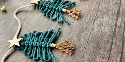 Macrame - Tree Garland