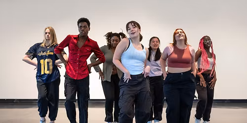 K-Pop Dance Performance!