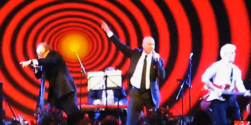 De Stundesl\u00f8se \/\/ Haubitz Hall