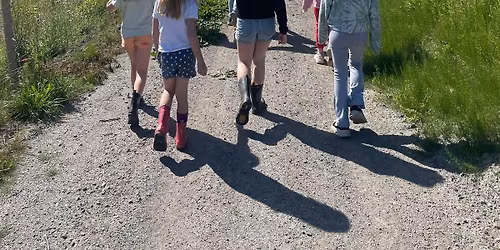 Planleggingsdag p\u00e5 skolen = aktivitetsdag p\u00e5 Fladmark G\u00e5rd for barn i alderen 9-13 \u00e5r.