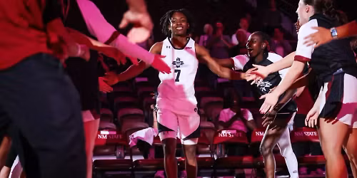 UC Irvine Anteaters at New Mexico State Aggies Womens Basketball