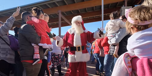 Santa\u2019s Arrival & Breakfast