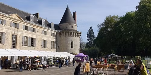 March\u00e9 aux Fleurs du Ch\u00e2teau de Dormans