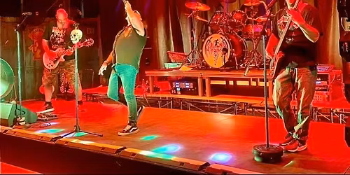 AraizA Rocks New Years Eve @ The Foxhole Pub&Grub