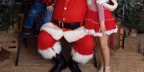 2025 Santa Photos at Cafe U