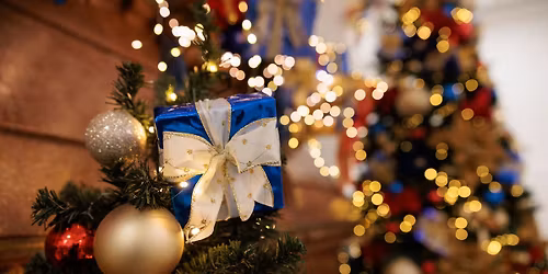 Festive Makers Market \u2728