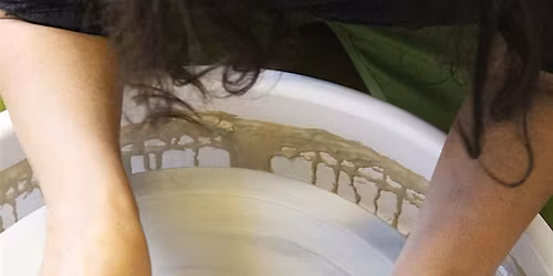 8Wk Beginners Pottery Throwing Wheel Course Thursday 14th May 6.45-9pm