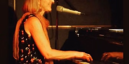 Jen de Ness Sweet Solo at Down South Distillery