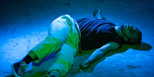 \u0415\u0414\u0418\u041d \u0427\u041e\u0412\u0415\u041a \u2013 \u043c\u043e\u043d\u043e\u0441\u043f\u0435\u043a\u0442\u0430\u043a\u044a\u043b \u043d\u0430 \u041c\u0438\u0445\u0430\u0438\u043b \u0411\u043e\u043d\u0435\u0432 \u043f\u043e \u043a\u043d\u0438\u0433\u0430\u0442\u0430 \u201e\u0422\u0435\u043b\u043e\u0433\u0438\u043d\u0430\u0440\u0438\u0443\u043c\u201c \u043d\u0430 \u042f\u0441\u0435\u043d \u0413\u0440\u0438\u0433\u043e\u0440\u043e\u0432