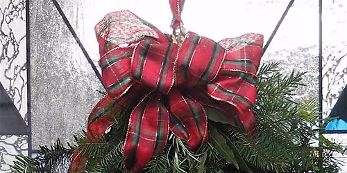 Holiday Door Arrangement Workshop