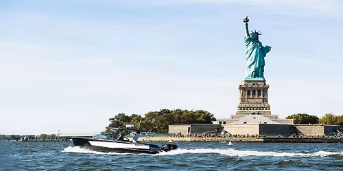 New York City Dayaways! \u2013 The Big Apple Tour!