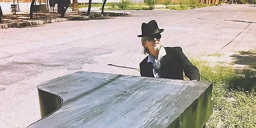 Howe Gelb & The Benedictine Players