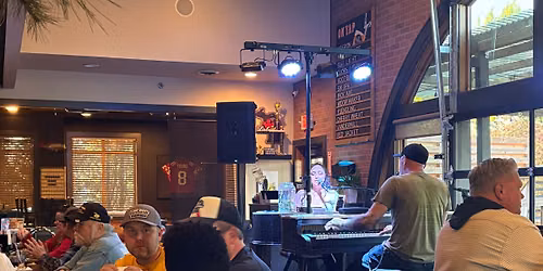 Dueling Pianos at Roasted!